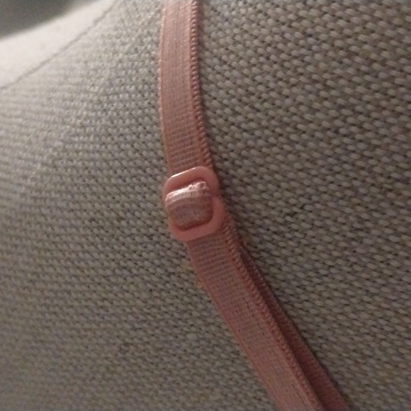 Embroidered wrap skirt - Picture 3 of 8